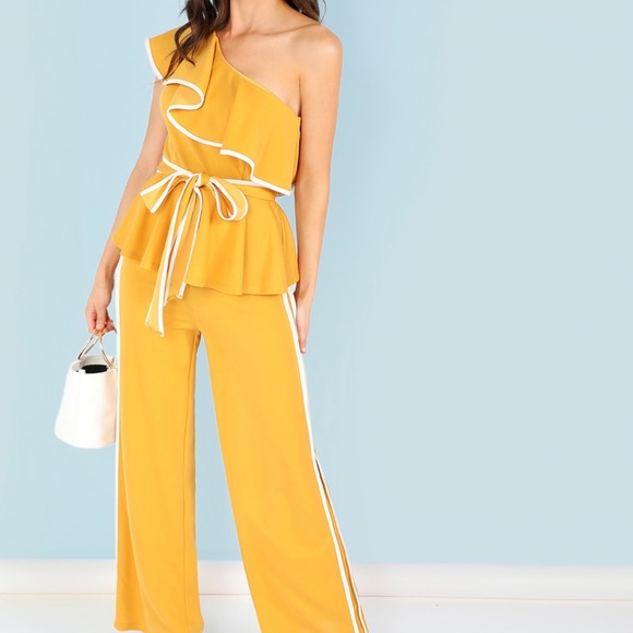 Yellow Two piece Matching pants Set - Picture 2 of 4